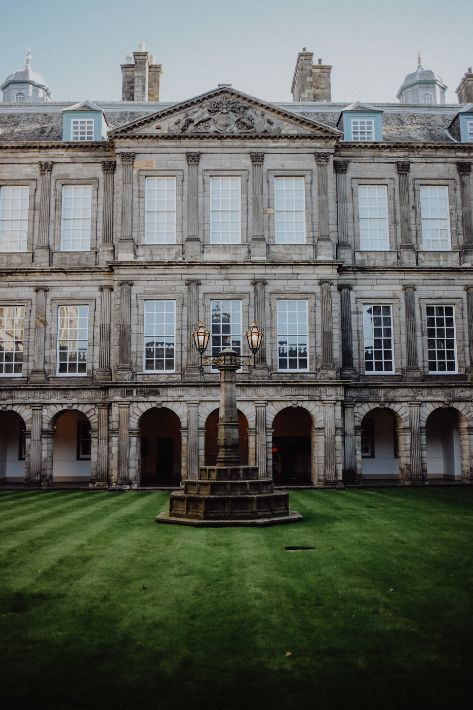 Edinburgh Sehenswürdigkeiten Holyrood Palace