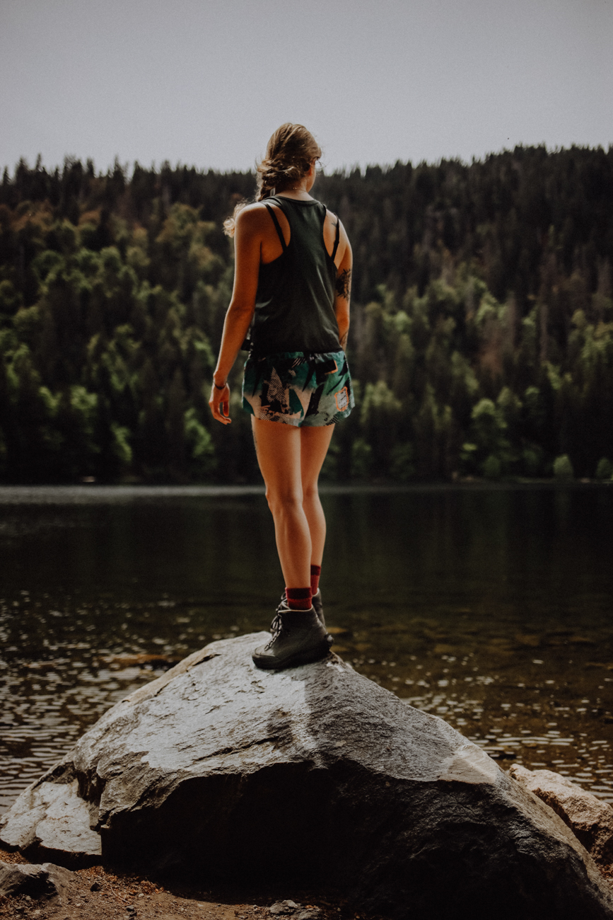 Wandern Schwarzwald Feldberg Feldbergsee Feldbergsteig